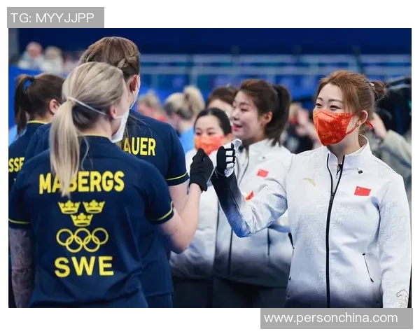 女子冰壶对决中国队挑战瑞典队展现冰上智慧与团队默契