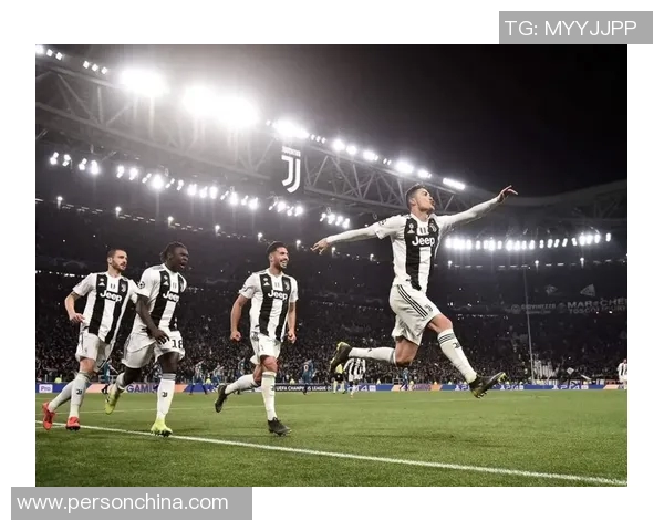 巴萨逆转尤文的经典之战展现足球魅力与团队精神