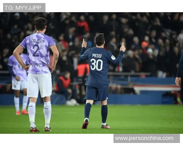 梅斯主场迎战阿雅克GFCO争夺法乙联赛关键三分的激烈对决