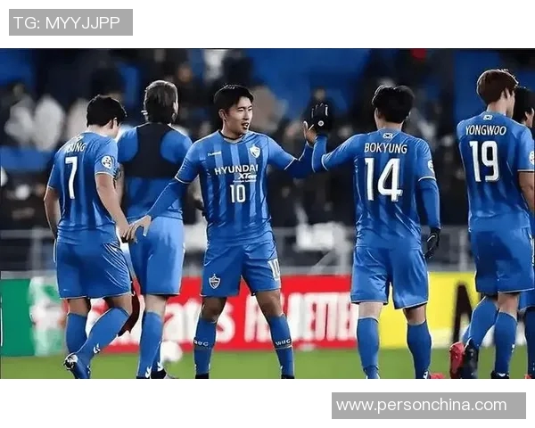 町田泽维亚迎战群马温泉队争夺联赛关键三分之战