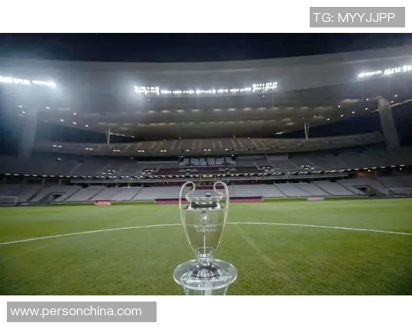 皇马与曼联决赛巅峰对决谁将捧起荣耀奖杯的传奇之战