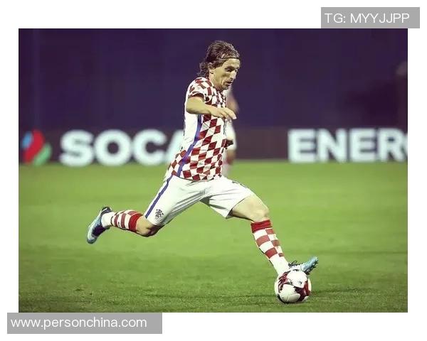 莫德里奇：从克罗地亚足球天才到世界足球的传奇之路