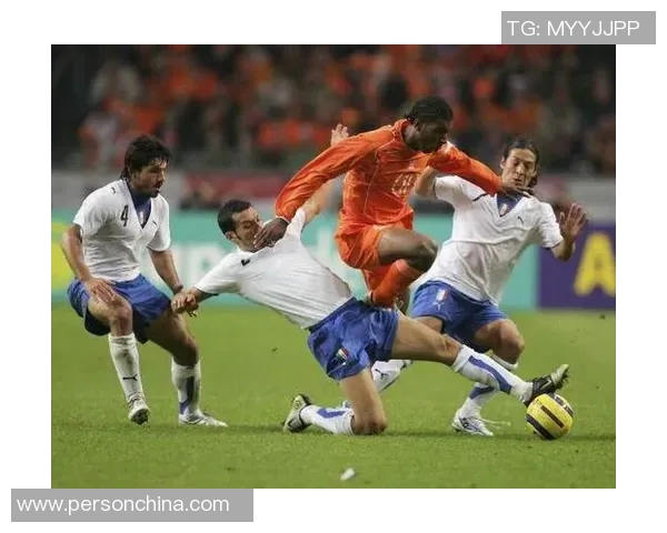 荷兰与意大利精彩对决视频回顾全场亮点与精彩瞬间分享