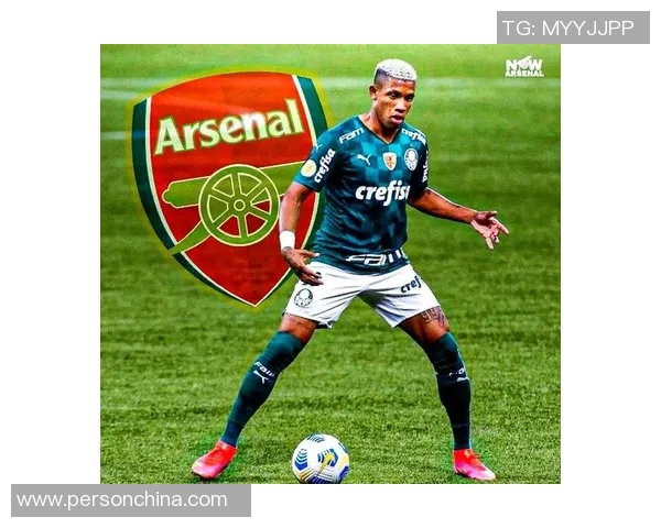 达尼洛：从足球新星到世界舞台的闪耀之星的成长历程