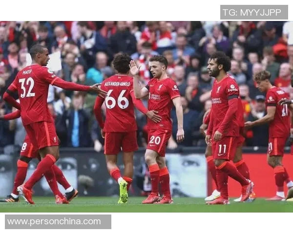 2015年曼城与利物浦精彩对决回顾及转播分析